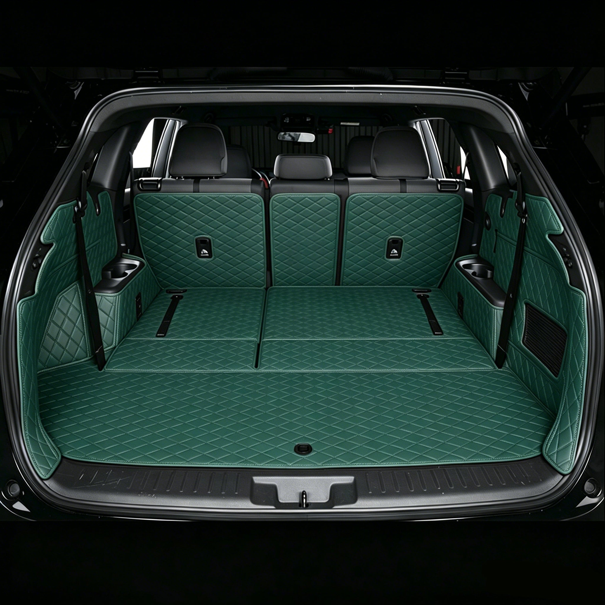Waterproof Large Dog Car Trunk Mat All-Season Trunk Mat Suitable for Rainy Climates Trunk Mat / Trunk Liner Waterproof
