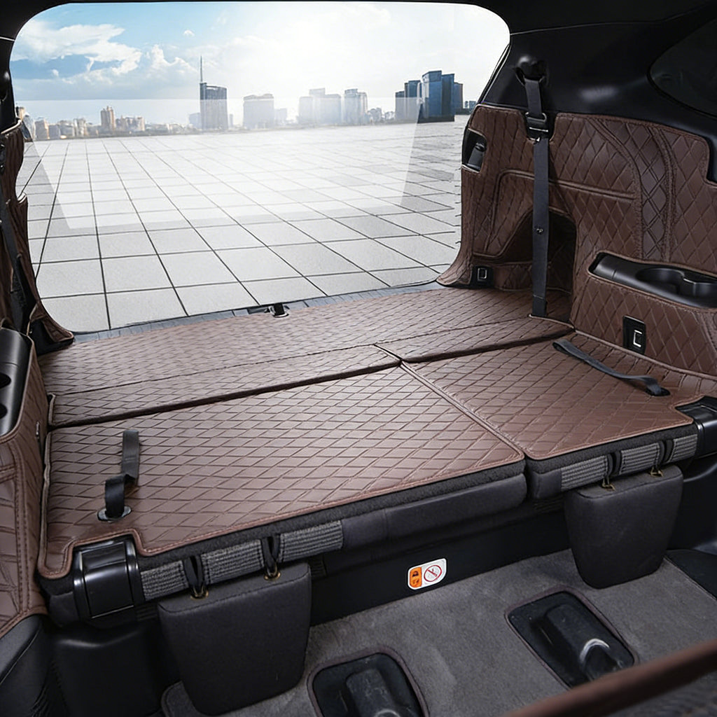 Waterproof Large Dog Car Trunk Mat All-Season Trunk Mat Suitable for Rainy Climates Trunk Mat / Trunk Liner Waterproof